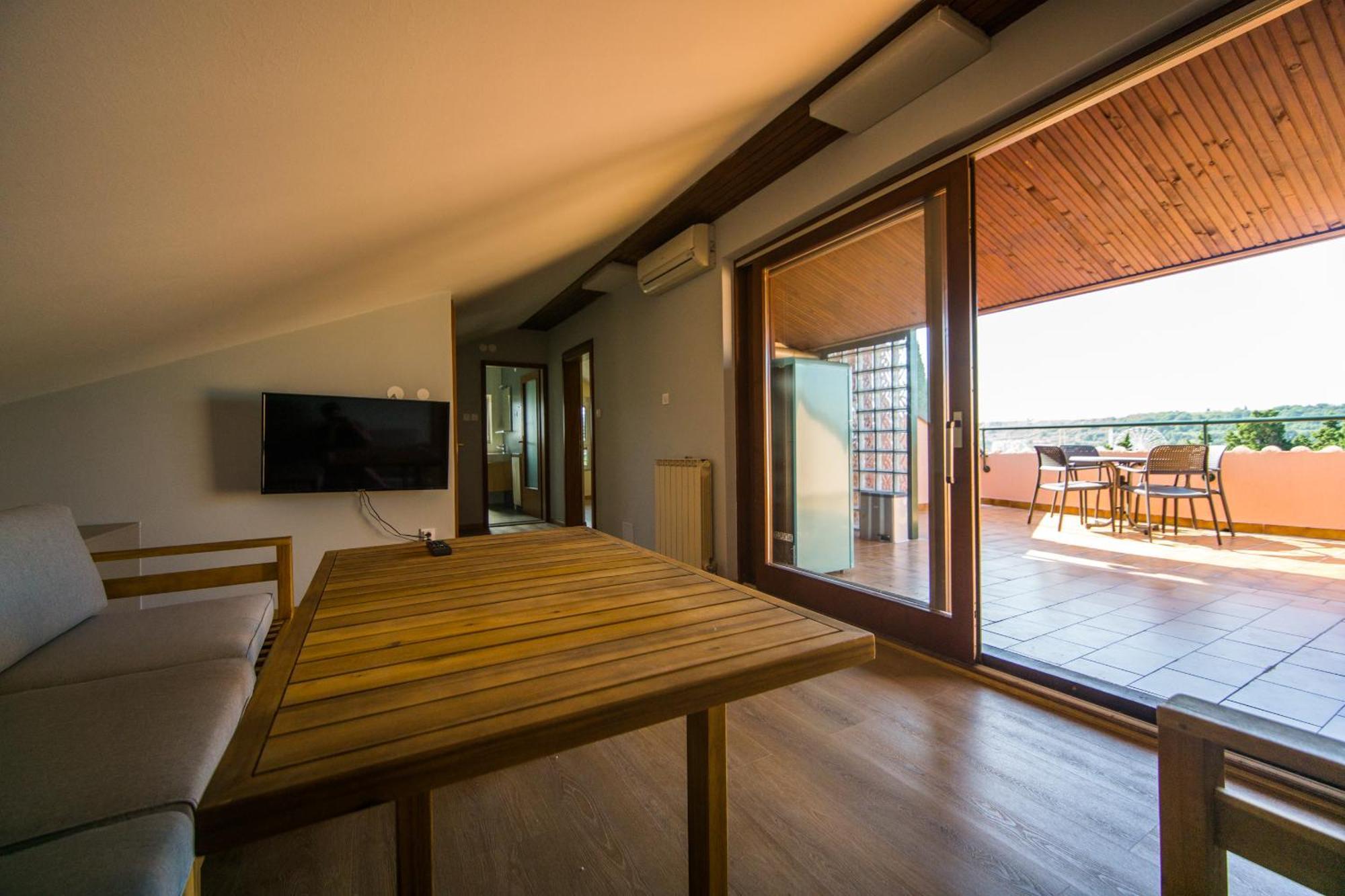 Apartments Stella ปอร์โตรอซ ภายนอก รูปภาพ