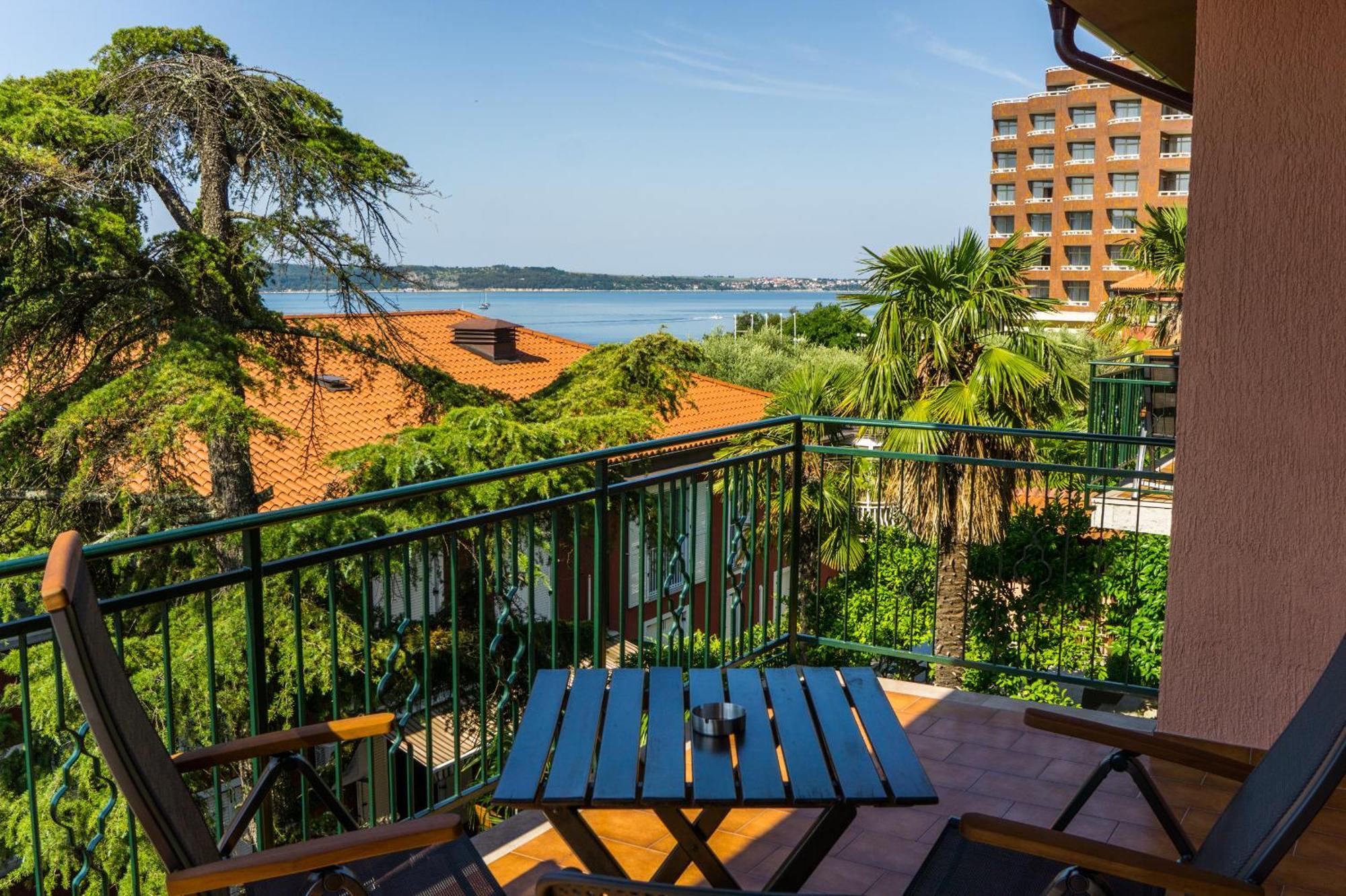 Apartments Stella ปอร์โตรอซ ภายนอก รูปภาพ